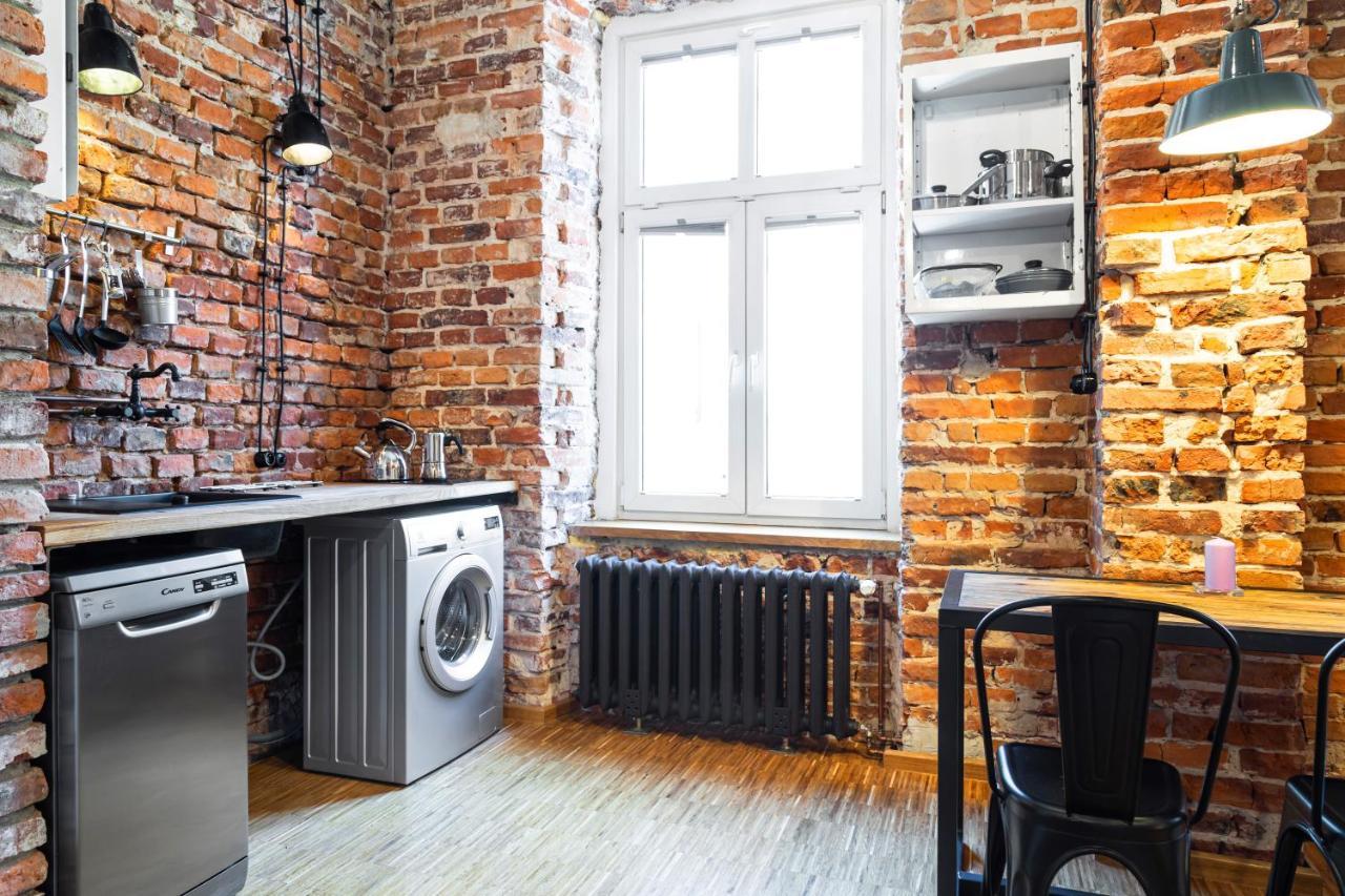 Househost Apartmeni: Podbrzezie 2/20 Kraków Exteriör bild