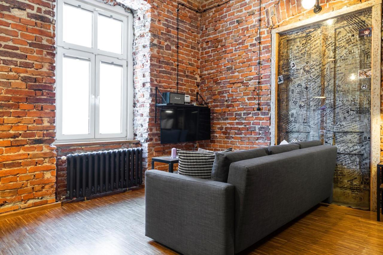 Househost Apartmeni: Podbrzezie 2/20 Kraków Exteriör bild