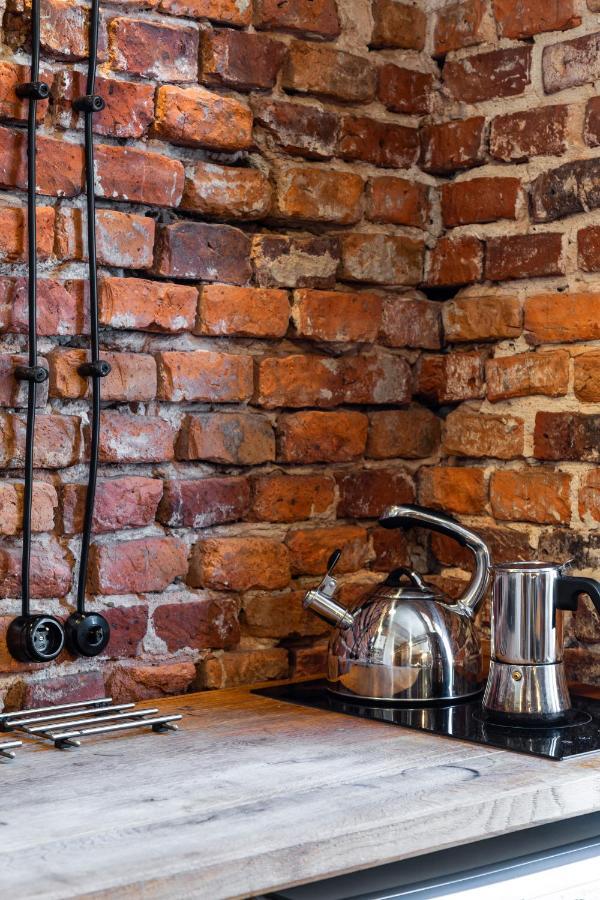 Househost Apartmeni: Podbrzezie 2/20 Kraków Exteriör bild