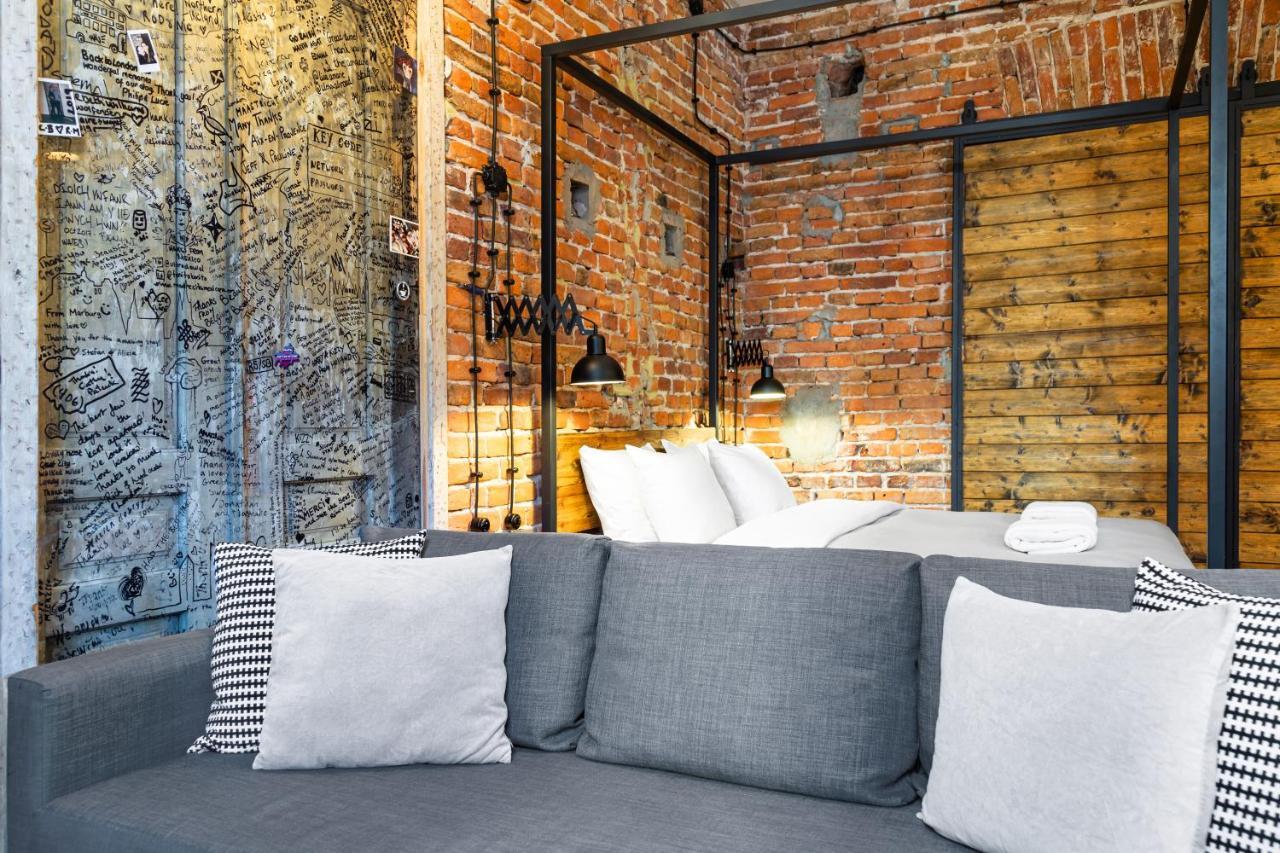 Househost Apartmeni: Podbrzezie 2/20 Kraków Exteriör bild