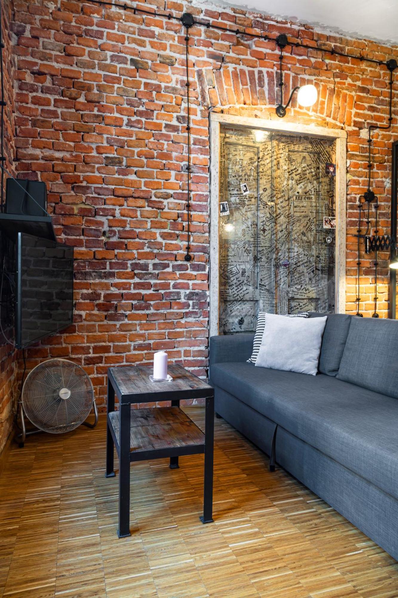 Househost Apartmeni: Podbrzezie 2/20 Kraków Exteriör bild